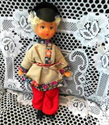 13" PLASTIC RUSSIAN / UKRAINE BOY DOLL, ORIGINAL LINEN TUNIC, RED PANTS, HAT